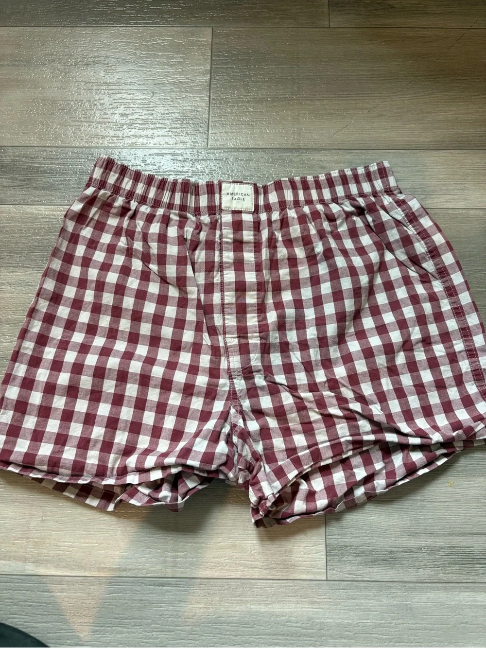 American Eagle Outfitters Men’s Maroon and White Check Shorts